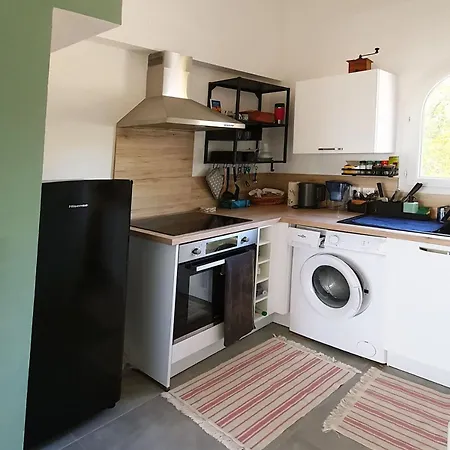 Apartment Spacieux Et Confortable Pres De Saint Tropez! 5mns A Pied!s